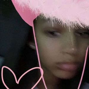 Meet your Posher, Ally